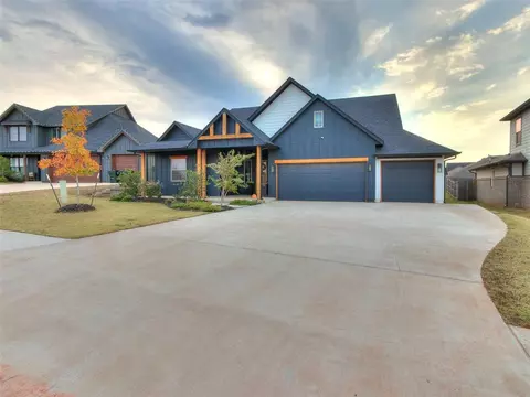 6040 Dale Ave, Edmond, OK 73034