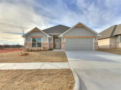 12812 NW 141st St, Piedmont, OK 73078