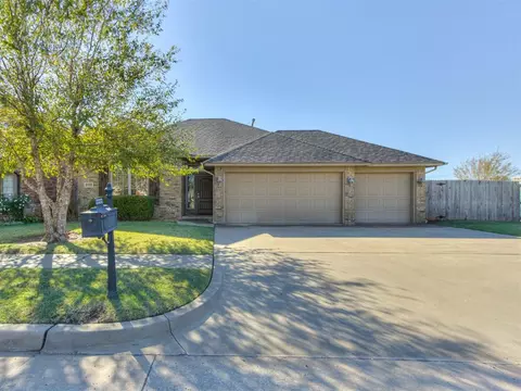 2332 NW 151st St, Edmond, OK 73013