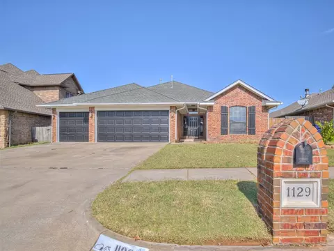 1129 SW 128th St, Oklahoma City, OK 73170