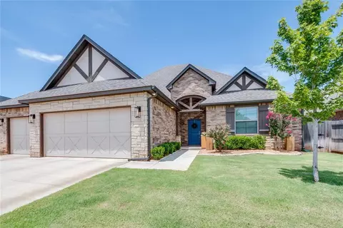 14517 Toulon Ln, Yukon, OK 73099
