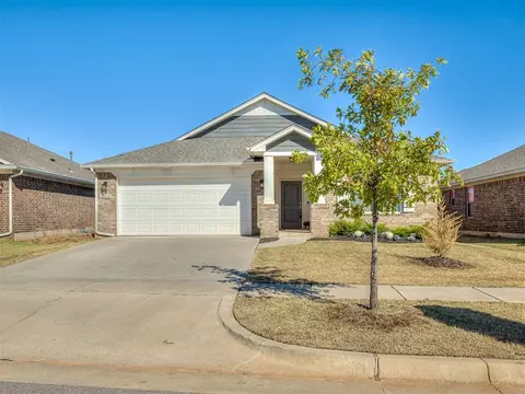 18632 Luna Dr, Edmond, OK 73012