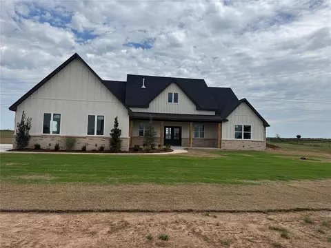 4242 Hawthorne St NW, Piedmont, OK 73078
