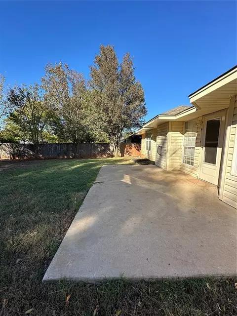 116 Greentree Dr, Noble, OK 73068 photo 8