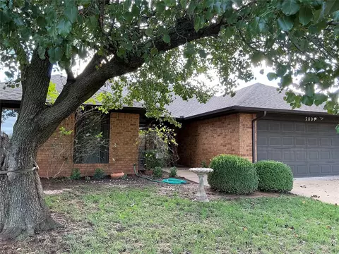 2804 Summer Set Trl, Edmond, OK 73012