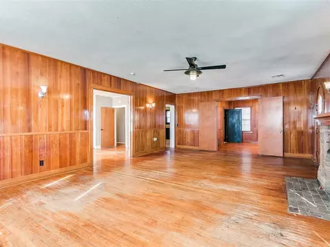 121 S 8th St, Mcloud, OK 74851 photo 8