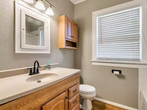 121 S 8th St, Mcloud, OK 74851 photo 28