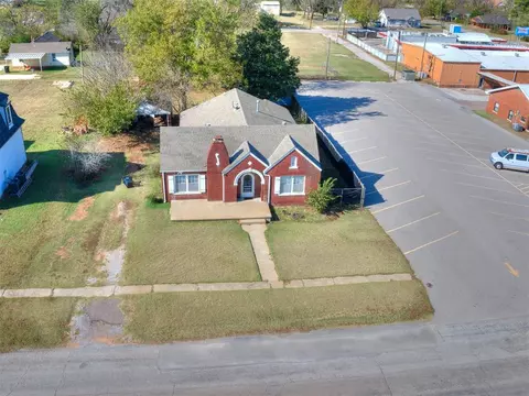 121 S 8th St, Mcloud, OK 74851 photo 40
