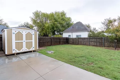 7 E Oak, Tuttle, OK 73089 photo 22