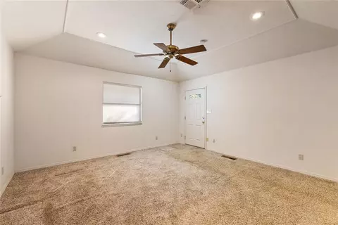 206 S Morrison Dr, Ada, OK 74820 photo 13
