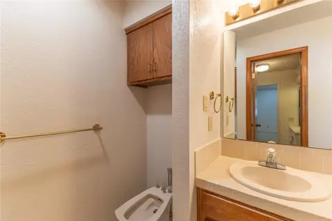 206 S Morrison Dr, Ada, OK 74820 photo 17