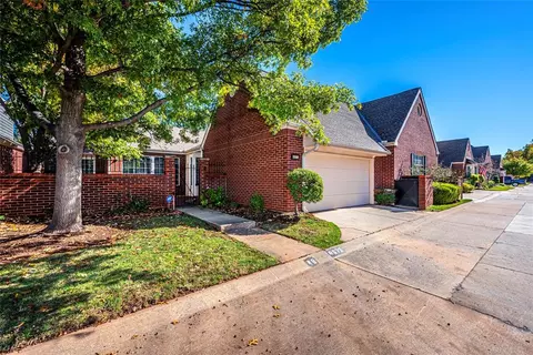 8672 N May Ave #48A, Oklahoma City, OK 73120