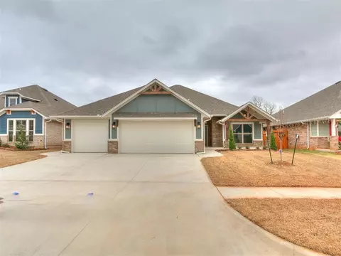 11820 Corie Nicole Ln, Yukon, OK 73099