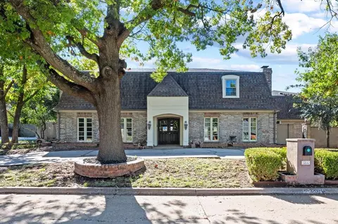 3200 Lamp Post Ln, Oklahoma City, OK 73120