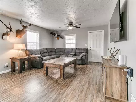 504 S Frisco Rd, Tuttle, OK 73089 photo 6