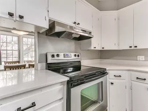 504 S Frisco Rd, Tuttle, OK 73089 photo 17