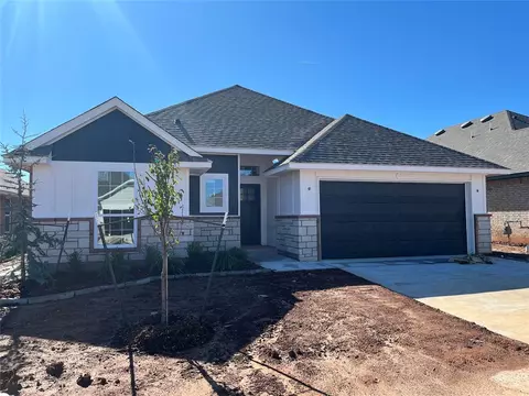 9304 NW 141st St, Yukon, OK 73099