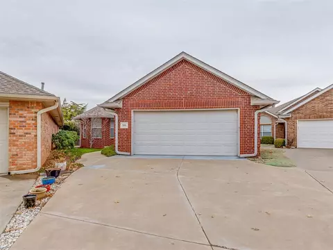 984 Pinebrooke Ct, Norman, OK 73072
