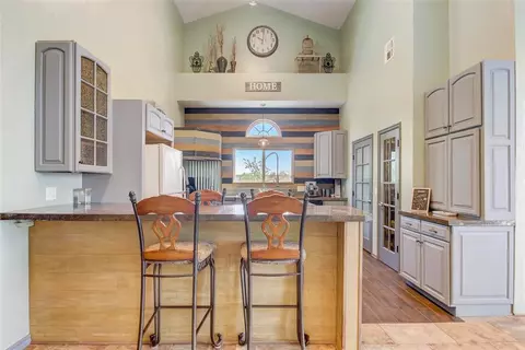 15751 E Coffee Creek Rd, Luther, OK 73054 photo 11