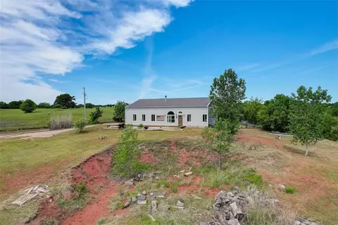 15751 E Coffee Creek Rd, Luther, OK 73054