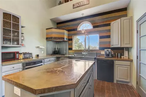 15751 E Coffee Creek Rd, Luther, OK 73054 photo 12