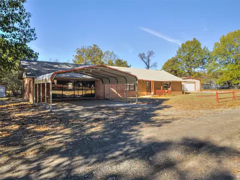 114146 S 4176 Rd, Checotah, OK 74426