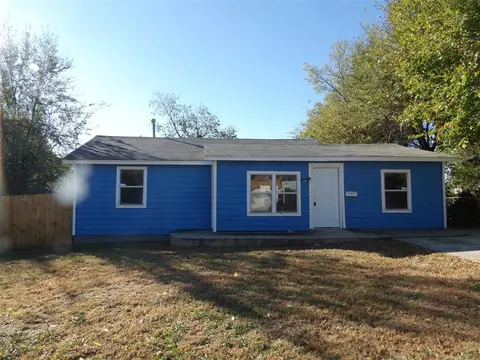 3922 SE 11th St, Del City, OK 73115
