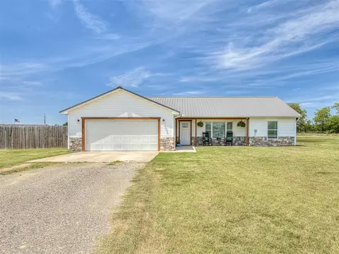 118 Jack Rabbit Rd, Shawnee, OK 74804