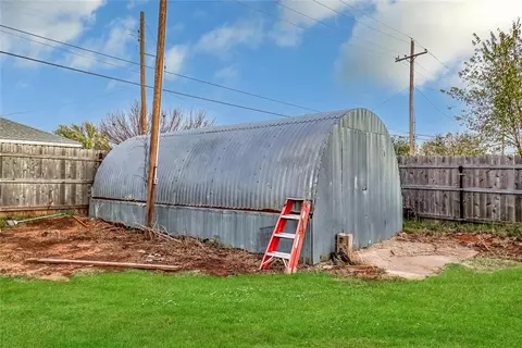 321 N 11th St, Thomas, OK 73669 photo 19