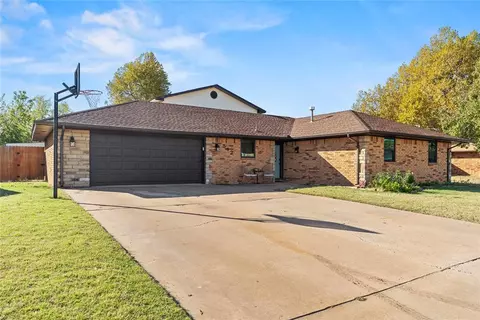 542 Sunset Dr, Watonga, OK 73772 photo 4