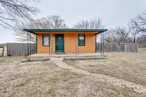 2547 E Lindsey St, Norman, OK 73071 photo 2