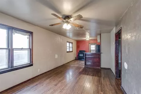 2547 E Lindsey St, Norman, OK 73071 photo 6