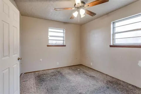 2547 E Lindsey St, Norman, OK 73071 photo 26