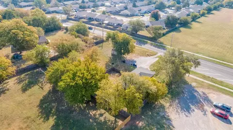 2547 E Lindsey St, Norman, OK 73071 photo 38