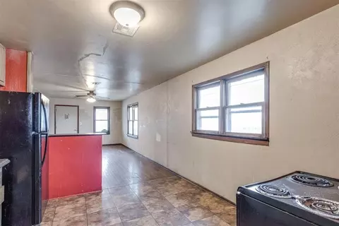 2547 E Lindsey St, Norman, OK 73071 photo 18
