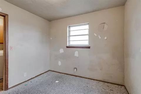 2547 E Lindsey St, Norman, OK 73071 photo 24