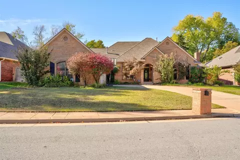 1609 Tahlequah Dr, Edmond, OK 73013