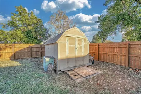 908 Cambridge Dr, Altus, OK 73521 photo 38