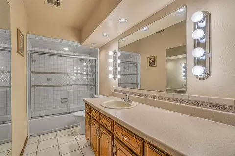 908 Cambridge Dr, Altus, OK 73521 photo 27