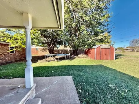 409 E Michigan St, Corn, OK 73024 photo 20
