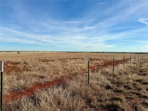 State Hwy 152, Minco, OK 73059