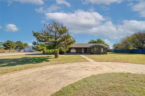 1410 N Connally St, Sayre, OK 73662