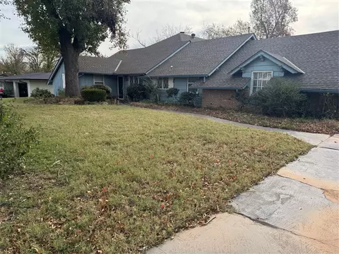 1304 NE 52nd St, Oklahoma City, OK 73111