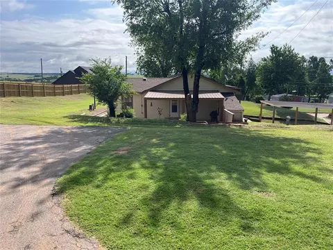 509 Commanche Ave, Binger, OK 73009 photo 29