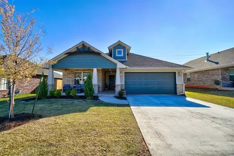 11036 SW 36th St, Yukon, OK 73099