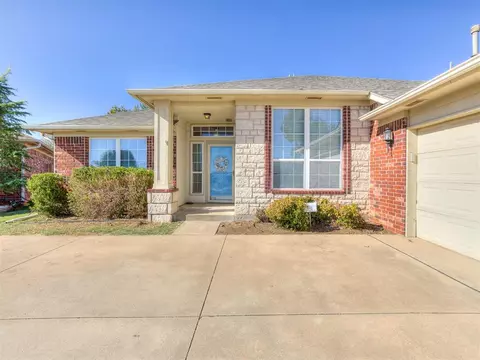 3405 Nottingham Pl, Yukon, OK 73099