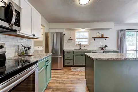 2121 NW 115th St, Oklahoma City, OK 73120