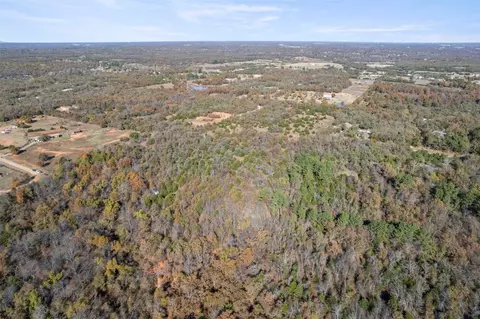 S Paddock Drive, Mcloud, OK 74581 photo 6