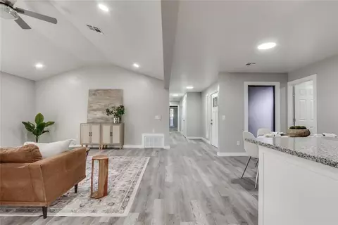 1004 Walnut Ct, Guthrie, OK 73044 photo 9