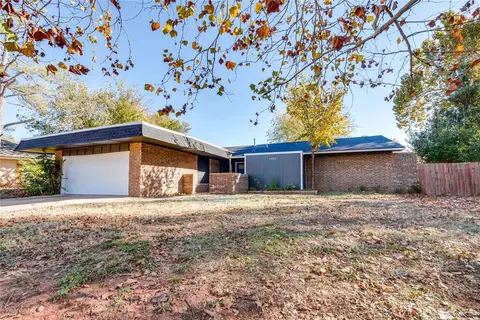 1004 Walnut Ct, Guthrie, OK 73044 photo 2
